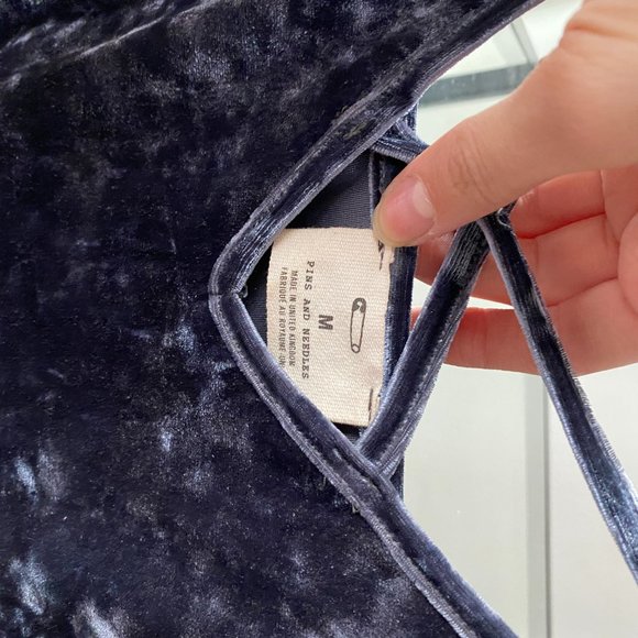 GREY Crushed Velvet Dress - Pins and Needles Urban Outfitters - Picture 6 of 8